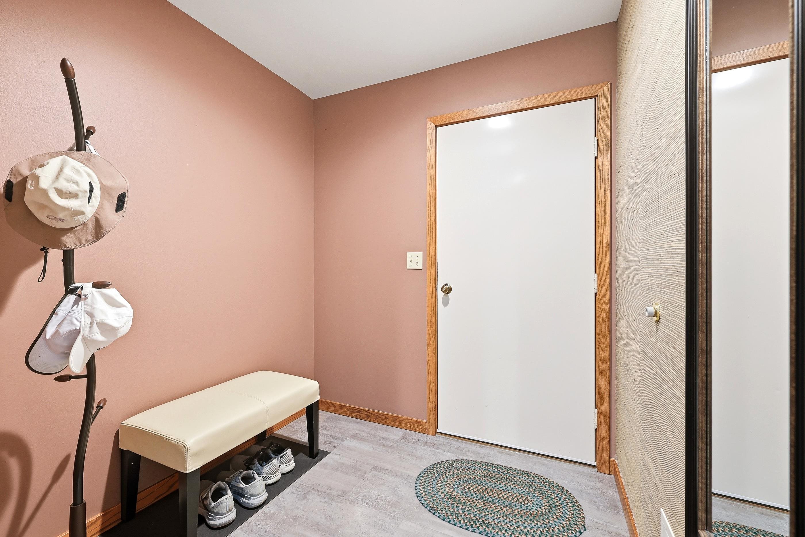 2817 Indiana Avenue Stevens Point, WI 54481 - Photo 20 of 51