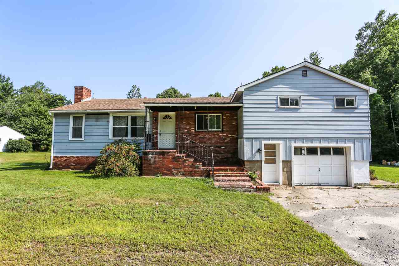 33 New Boston Road Bedford, NH 03110 - Photo 1 of 31