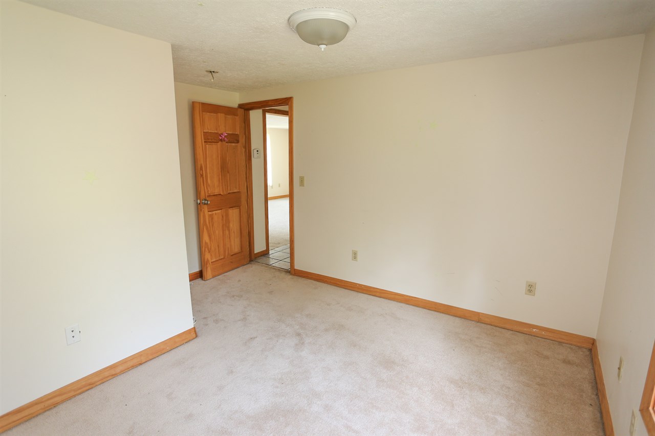 33 New Boston Road Bedford, NH 03110 - Photo 27 of 31