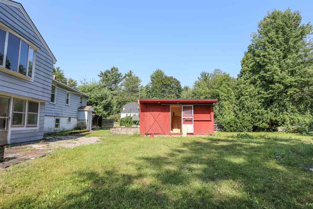 33 New Boston Road Bedford, NH 03110 - Photo 5 of 31