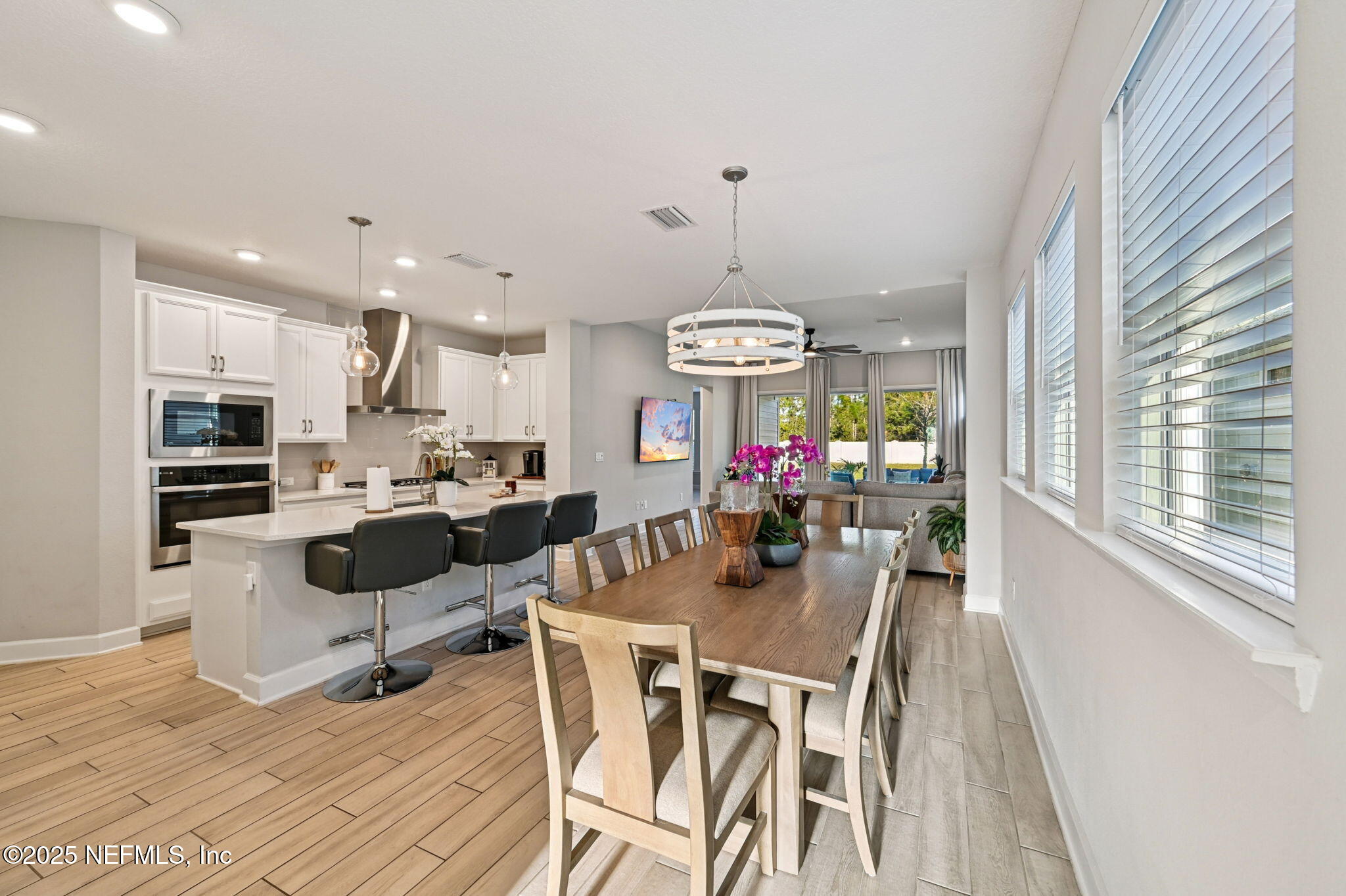 10351 Innovation Way Jacksonville, FL 32256 - Photo 14 of 50 Dining Area to Kitchen