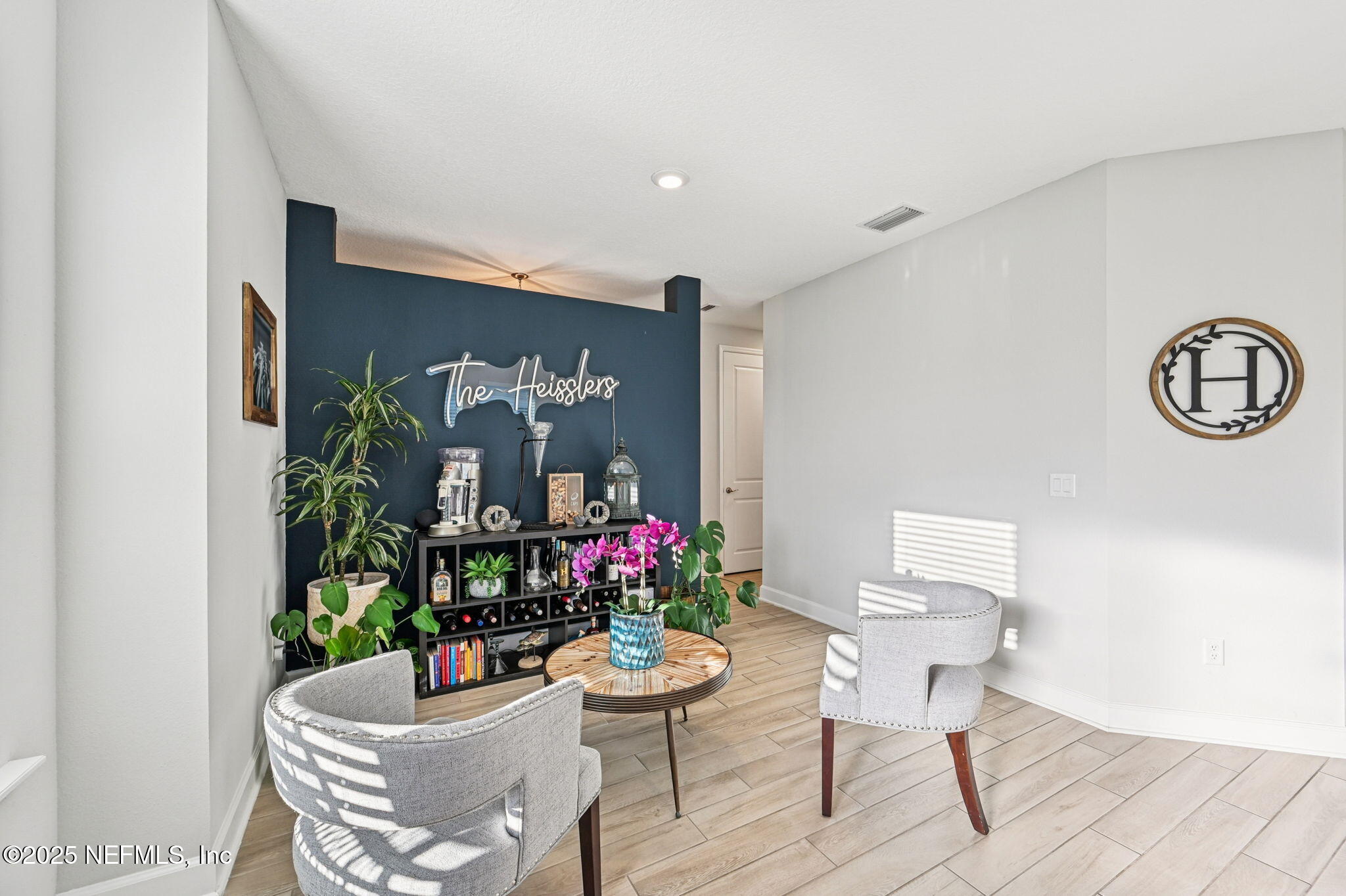 10351 Innovation Way Jacksonville, FL 32256 - Photo 7 of 50 Living Room