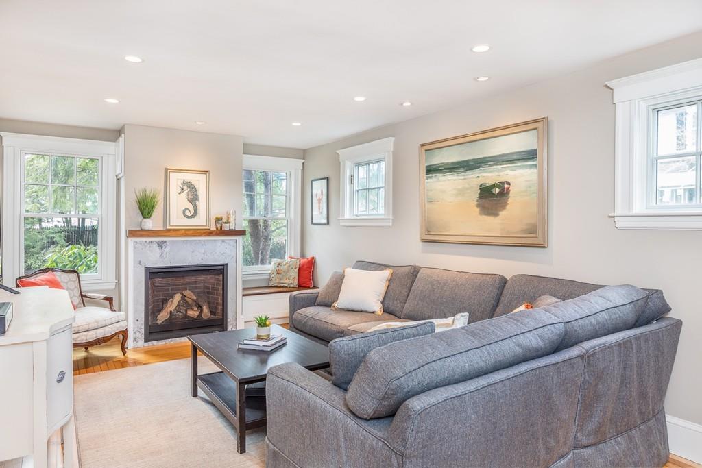25 Bubier Road Marblehead, MA 01945 - Photo 6 of 29 Gallery Image 6