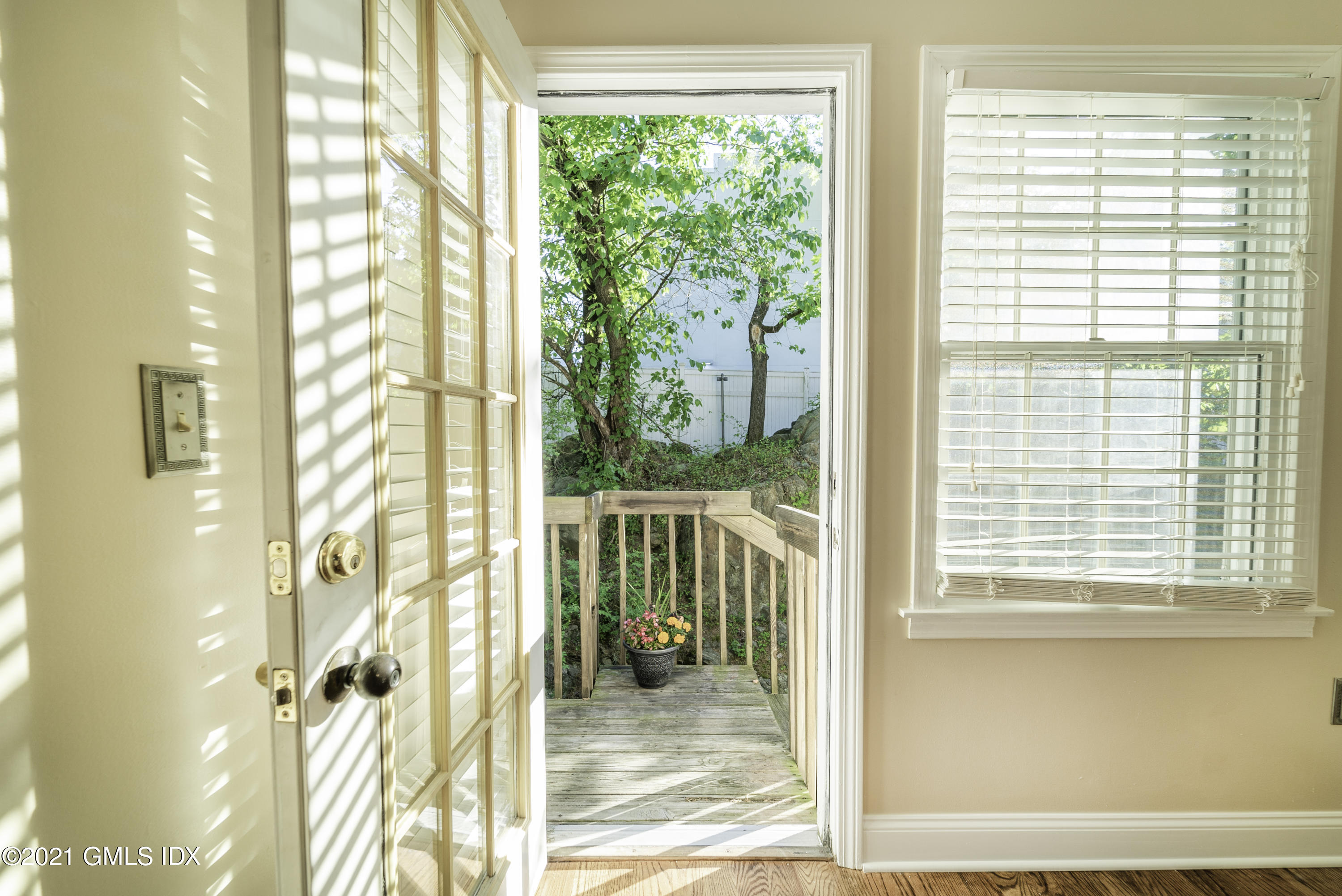150 Prospect Street, Unit 23 Greenwich, CT 06830 - Photo 8 of 20 a view of a balcony from a room