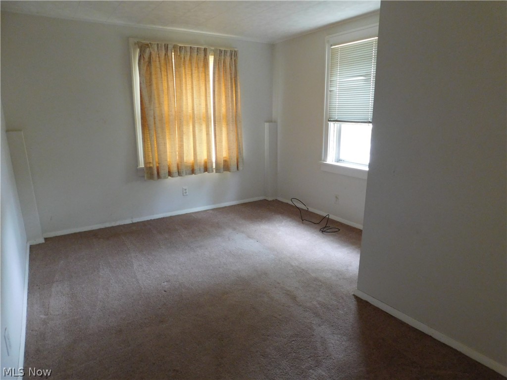 3760 Bosworth Road Cleveland, OH 44111 - Photo 12 of 14 Gallery Image 12