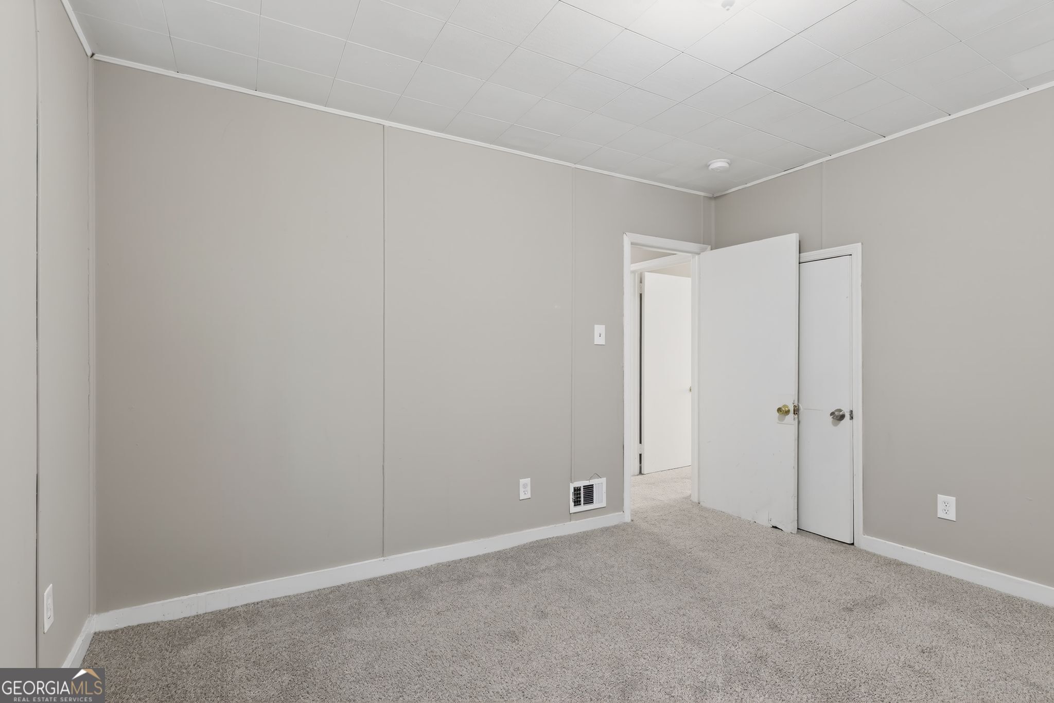 2835 Fairmount Street Augusta, GA 30906 - Photo 18 of 30 a view of an empty room