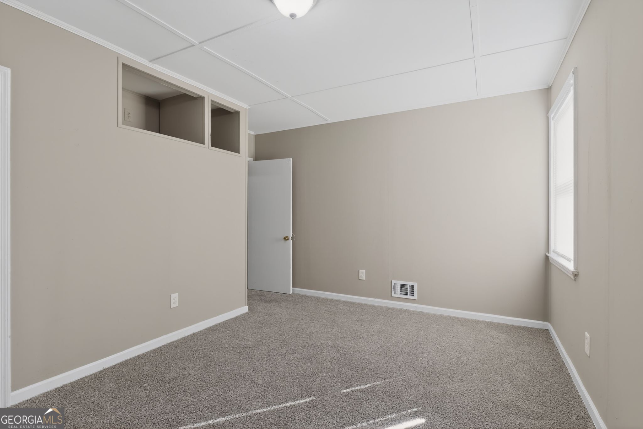 2835 Fairmount Street Augusta, GA 30906 - Photo 5 of 30 a view of an empty room