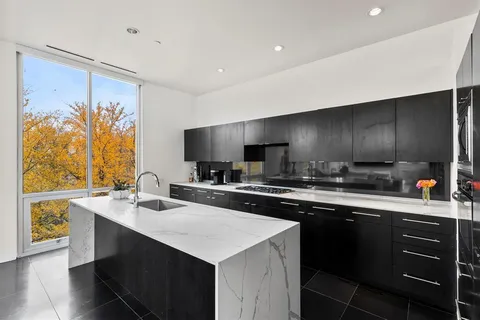 $1,695,000 | 3740 Holland Avenue, Unit 3C, Dallas, TX 75219