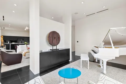 $1,695,000 | 3740 Holland Avenue, Unit 3C, Dallas, TX 75219