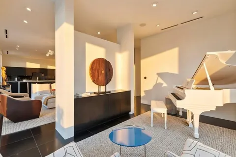 $1,545,000 | 3740 Holland Avenue, Unit 3C, Dallas, TX 75219