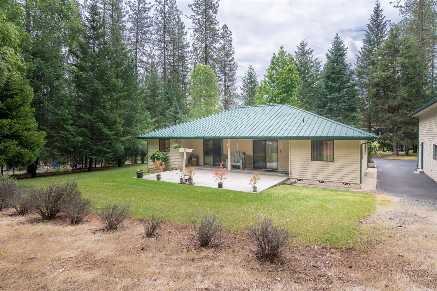 7711 Redthorne Road Rogue River, OR 97537 - Photo 28 of 35 Additional Photo