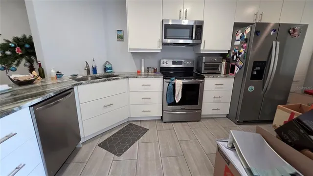 $2,400 | 1650 1st Avenue West, Unit 507B, Bradenton, FL 34205