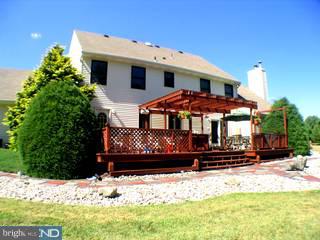 7 Stacy Drive Cream Ridge, NJ 08514 - Photo 6 of 6
