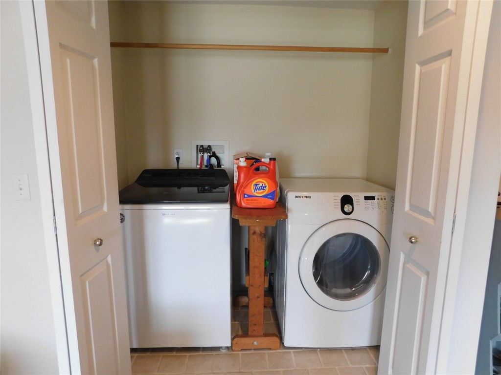 16 Larchmont Road Owego, NY 13827 - Photo 20 of 37 Gallery Image 20