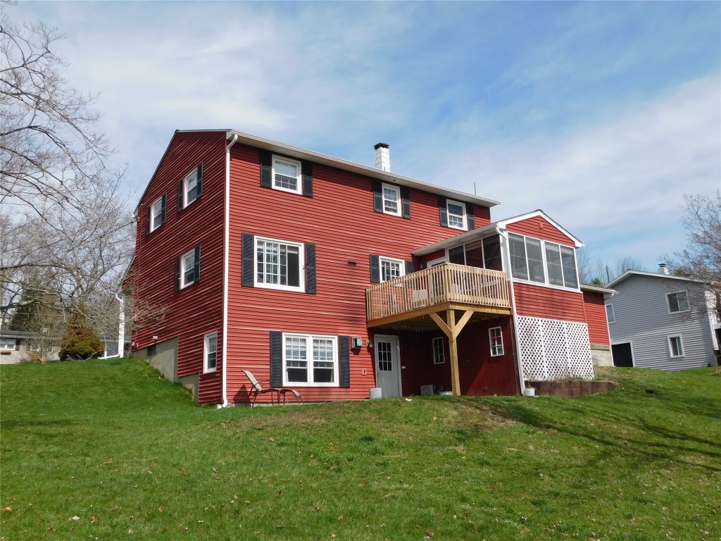 16 Larchmont Road Owego, NY 13827 - Photo 3 of 37 Gallery Image 3