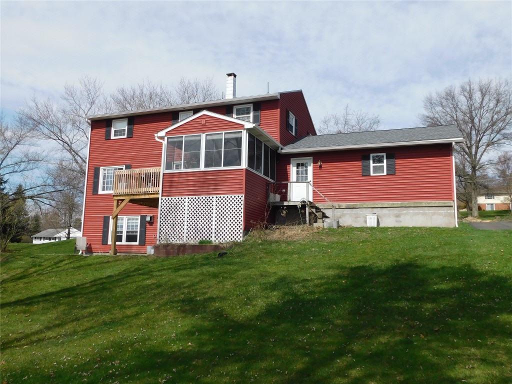 16 Larchmont Road Owego, NY 13827 - Photo 4 of 37 Gallery Image 4