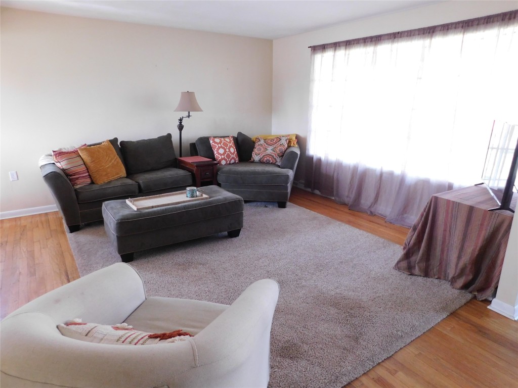 16 Larchmont Road Owego, NY 13827 - Photo 5 of 37 Gallery Image 5