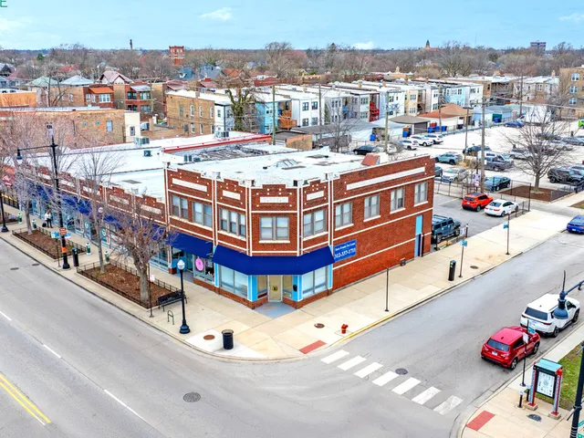 a picture of city view