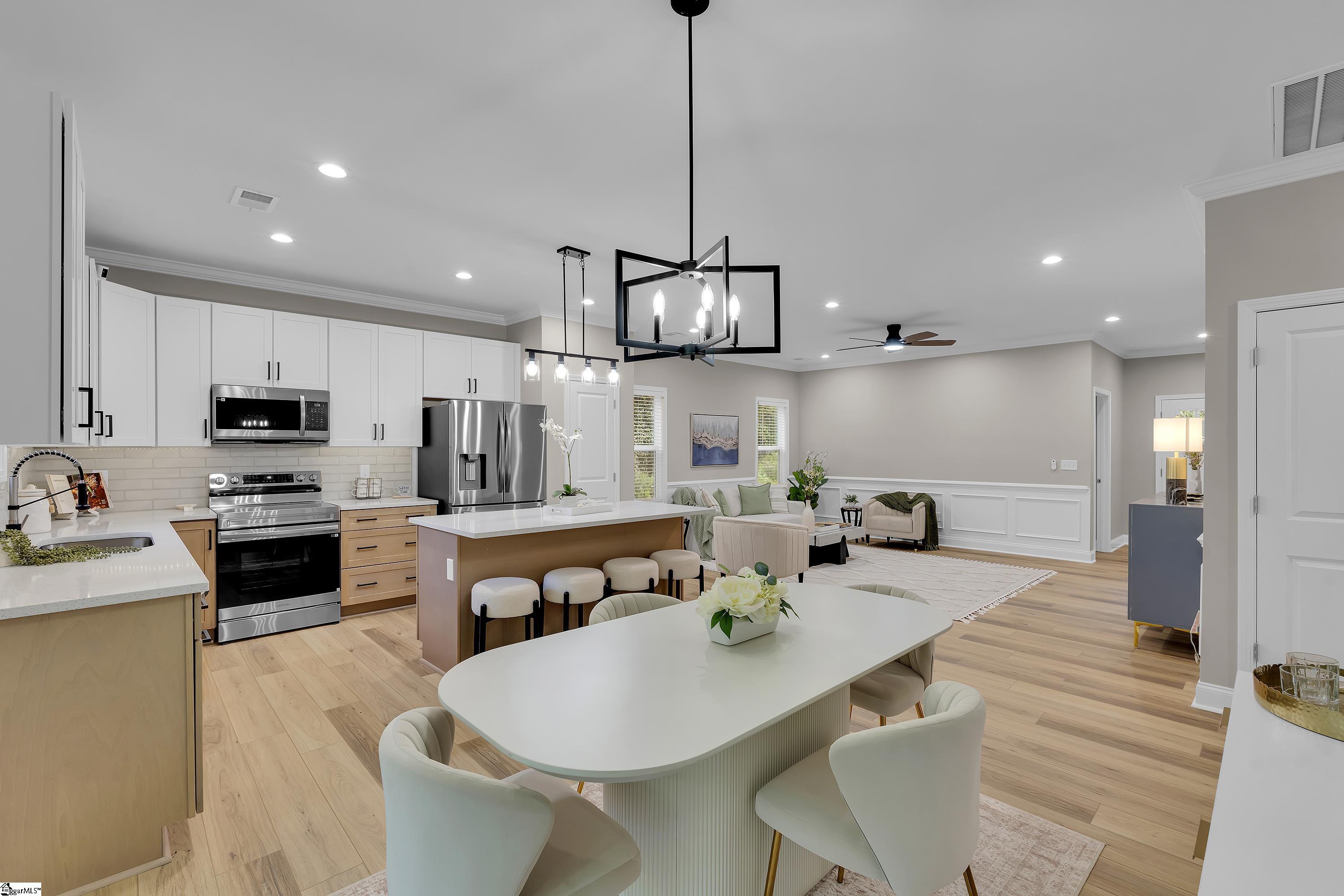 122 Stephenson Street Taylors, SC 29687 - Photo 10 of 26