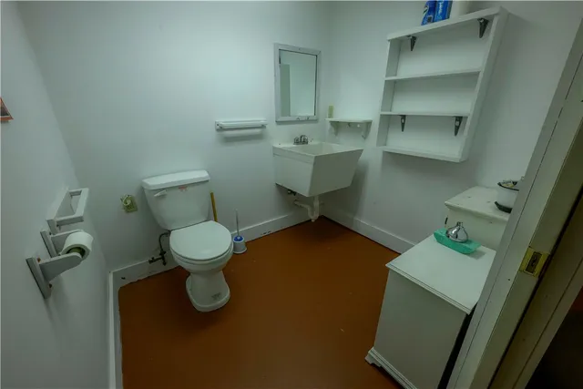 $1,600,000 | 46 South River Drive, Narragansett, RI 02882