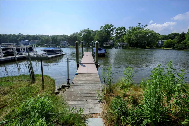 $1,600,000 | 46 South River Drive, Narragansett, RI 02882
