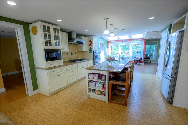 $1,600,000 | 46 South River Drive, Narragansett, RI 02882