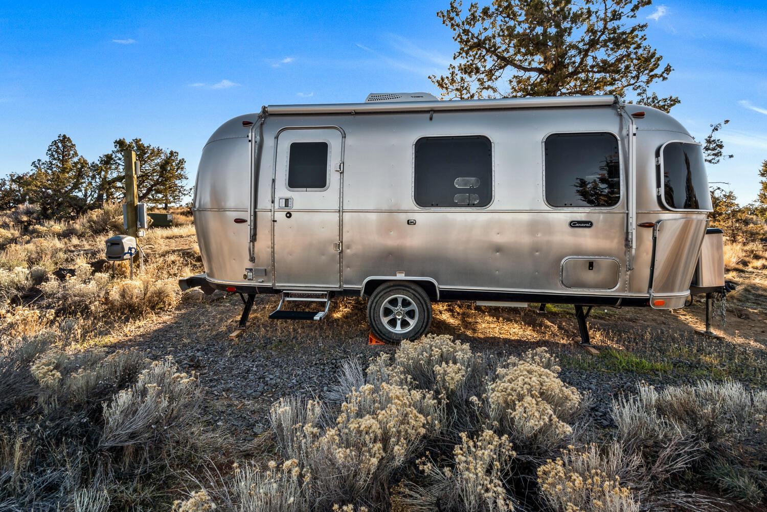 11039 Southwest Ranch Road Powell Butte, OR 97753 - Photo 35 of 46 Airstream Exterior