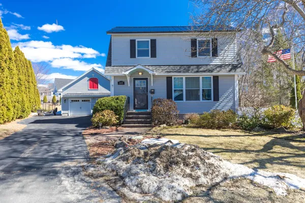 $1,325,000 | 165 Cutts Street, Portsmouth, NH 03801