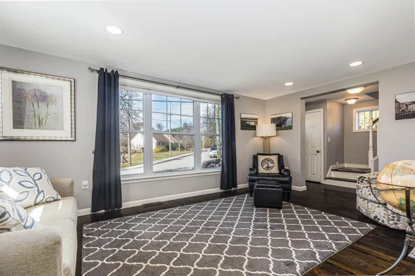 $1,325,000 | 165 Cutts Street, Portsmouth, NH 03801