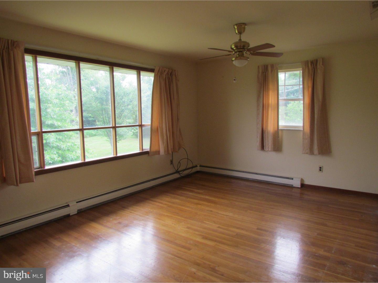154 Cider Mill Road Flemington, NJ 08822 - Photo 11 of 15 In-law Suite