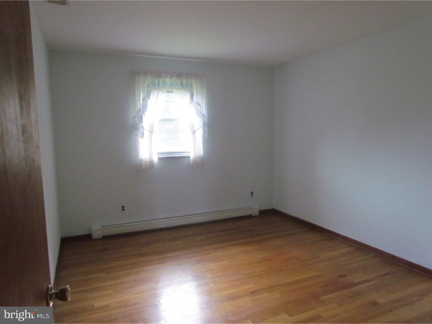 154 Cider Mill Road Flemington, NJ 08822 - Photo 12 of 15 In-law Suite