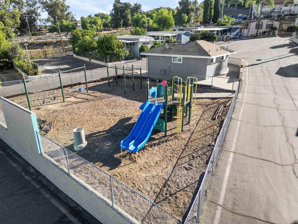 1455 Alturas Road, Unit 41 Fallbrook, CA 92028 - Photo 45 of 52