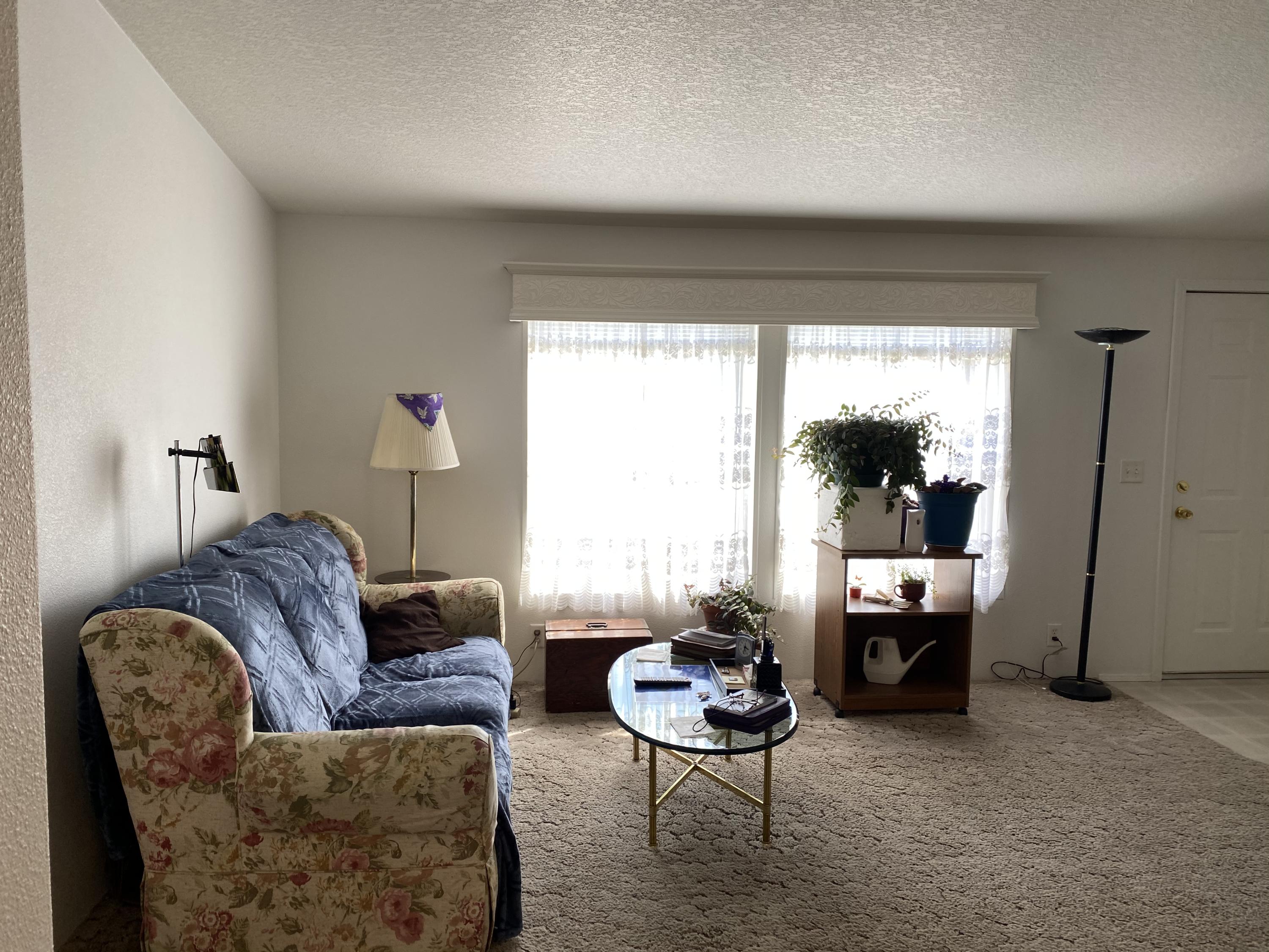 2640 Merlin Road Grants Pass, OR 97526 - Photo 4 of 20 DC14B179-A5B4-410B-A6EA-7051A37C021A