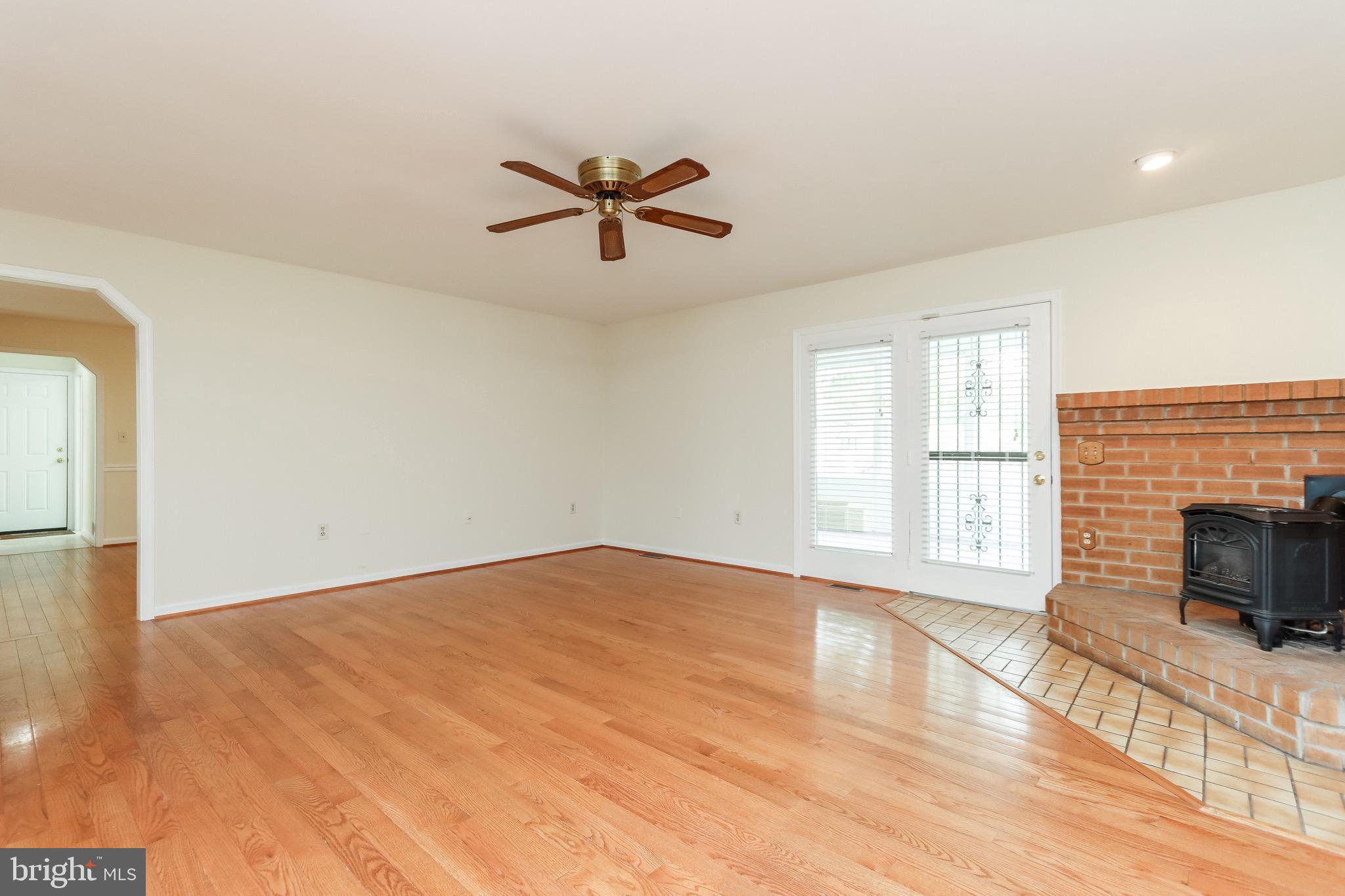 3026 Bird View Road Westminster, MD 21157 - Photo 5 of 56 Gallery Image 5