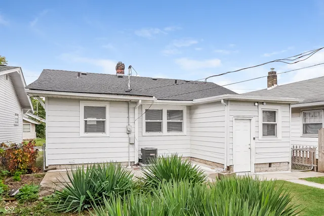 $1,000 | 951 North Kealing Avenue, Indianapolis, IN 46201