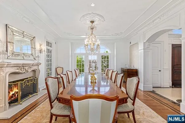 $5,500,000 | 116 Truman Drive, Cresskill, NJ 07626