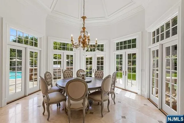 $5,500,000 | 116 Truman Drive, Cresskill, NJ 07626