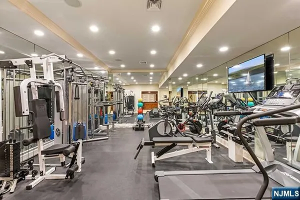 $5,500,000 | 116 Truman Drive, Cresskill, NJ 07626