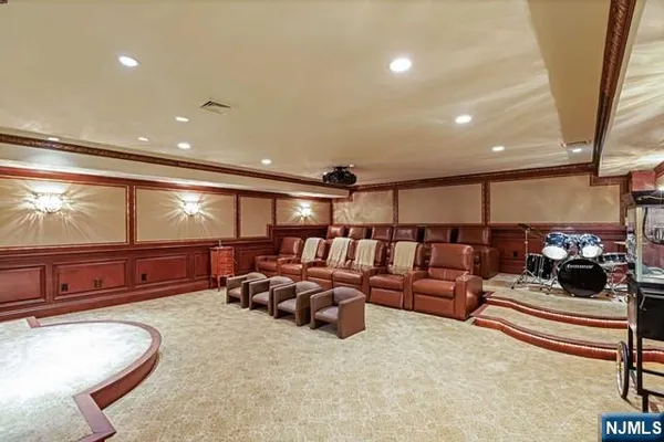 $5,500,000 | 116 Truman Drive, Cresskill, NJ 07626