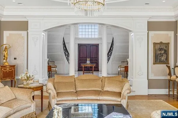 $5,500,000 | 116 Truman Drive, Cresskill, NJ 07626