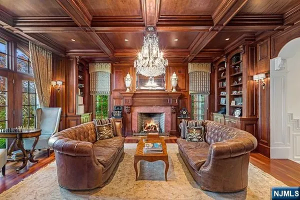 $5,500,000 | 116 Truman Drive, Cresskill, NJ 07626