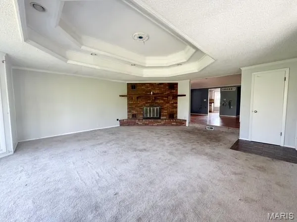 $189,900 | 6434 Christopher Drive, St. Louis, MO 63129