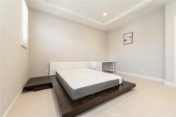 $4,650 | 135 Okra, Irvine, CA 92618