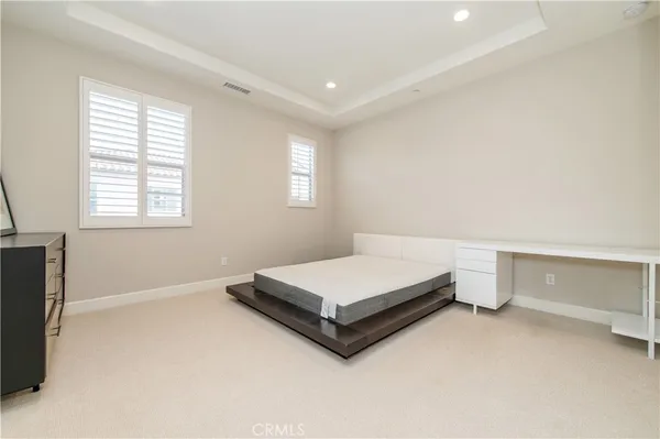 $4,650 | 135 Okra, Irvine, CA 92618