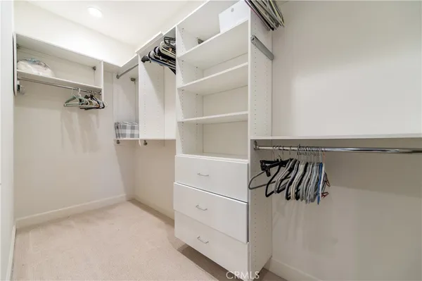 $4,650 | 135 Okra, Irvine, CA 92618