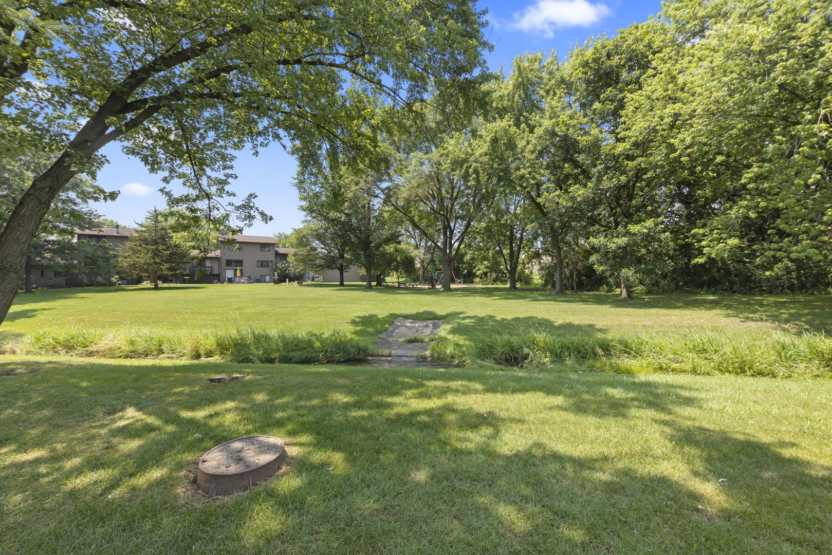 698 Circle Drive Roselle, IL 60172 - Photo 26 of 31 a view of a golf course with huge green field