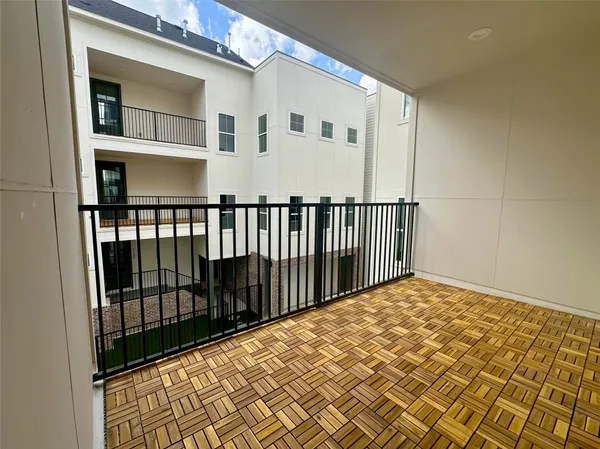 $618,000 | 1138 West 16th Street, Houston, TX 77008
