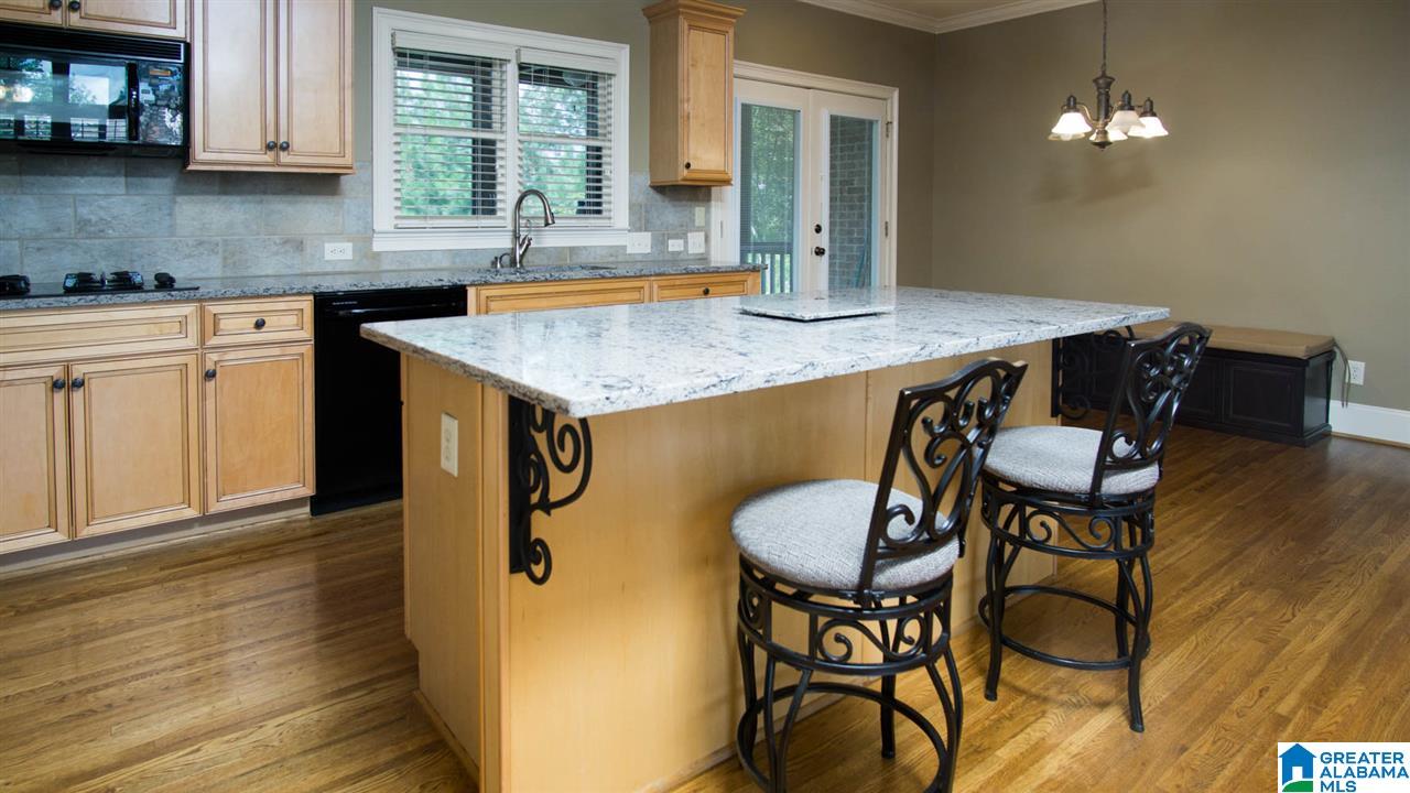 5703 Chestnut Trace Birmingham, AL 35244 - Photo 14 of 33
