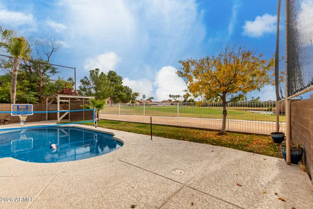 $620,000 | 1355 East Betsy Lane, Gilbert, AZ 85296