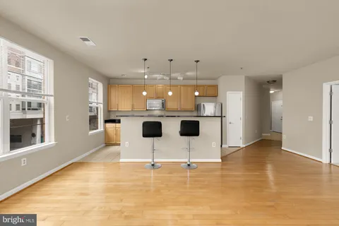 $2,790 | 1201 East-West Highway, Unit 238, Silver Spring, MD 20910